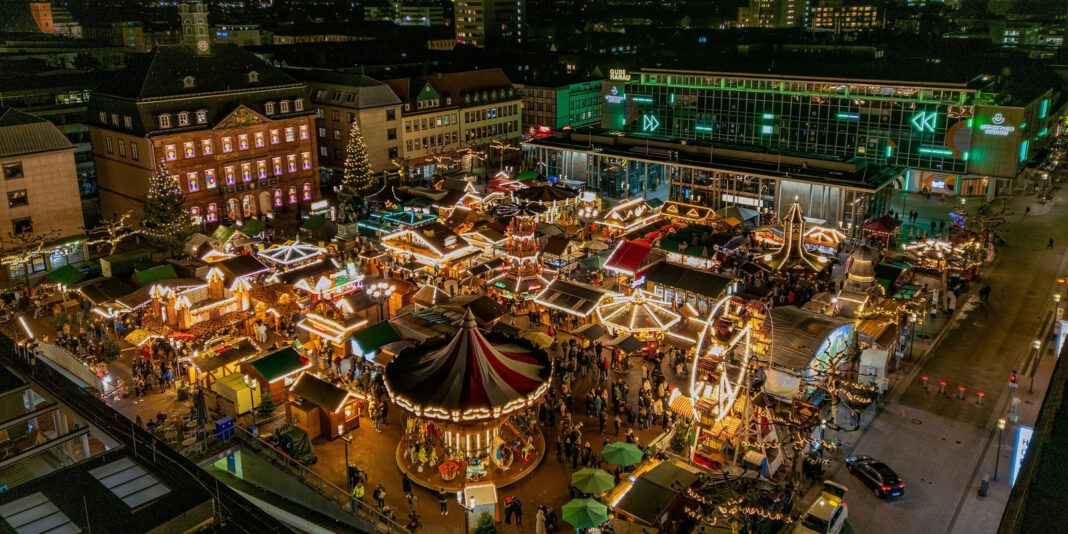 Gewalteskalation auf Hanauer Weihnachtsmarkt: Drei Mitarbeiter entlassen, Ermittlungen laufen