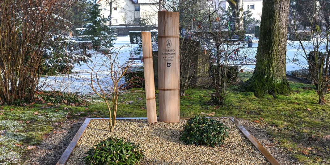 Hanau erhebt Grab der Puppenmuseum Gründerin Gertrud Rosemann zum Ehrengrab