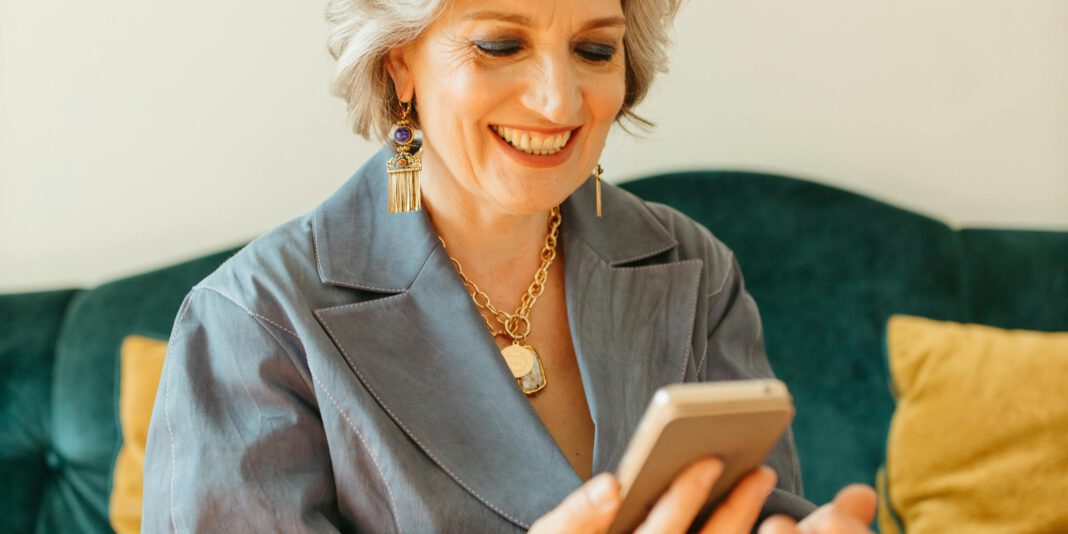 Kostenfreie Techniksprechstunde für Seniorinnen und Senioren in Eltville am 6. Dezember