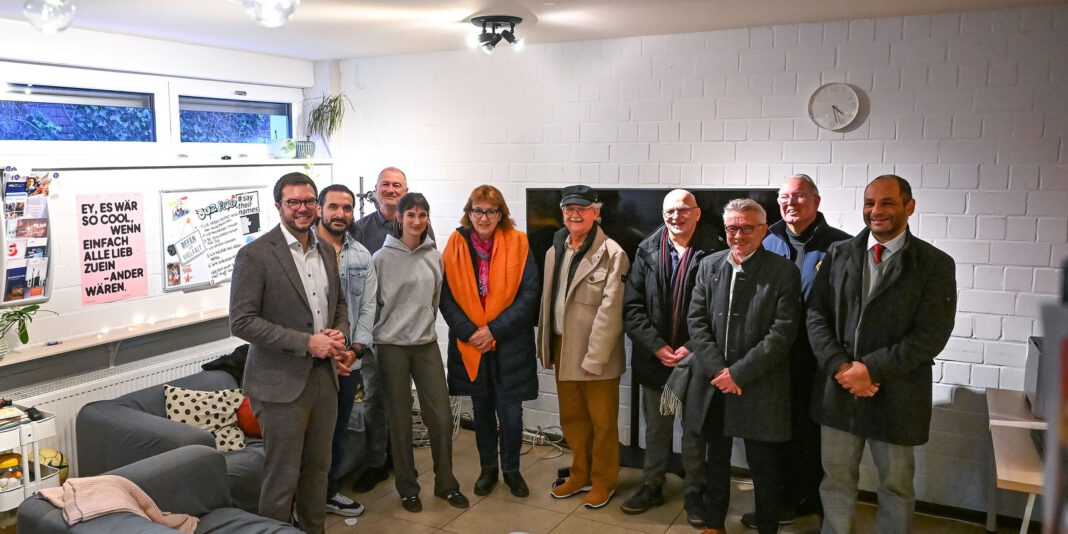 Spenden helfen Jugendtreff Lamboypark nach Einbruch den Betrieb aufrechtzuerhalten